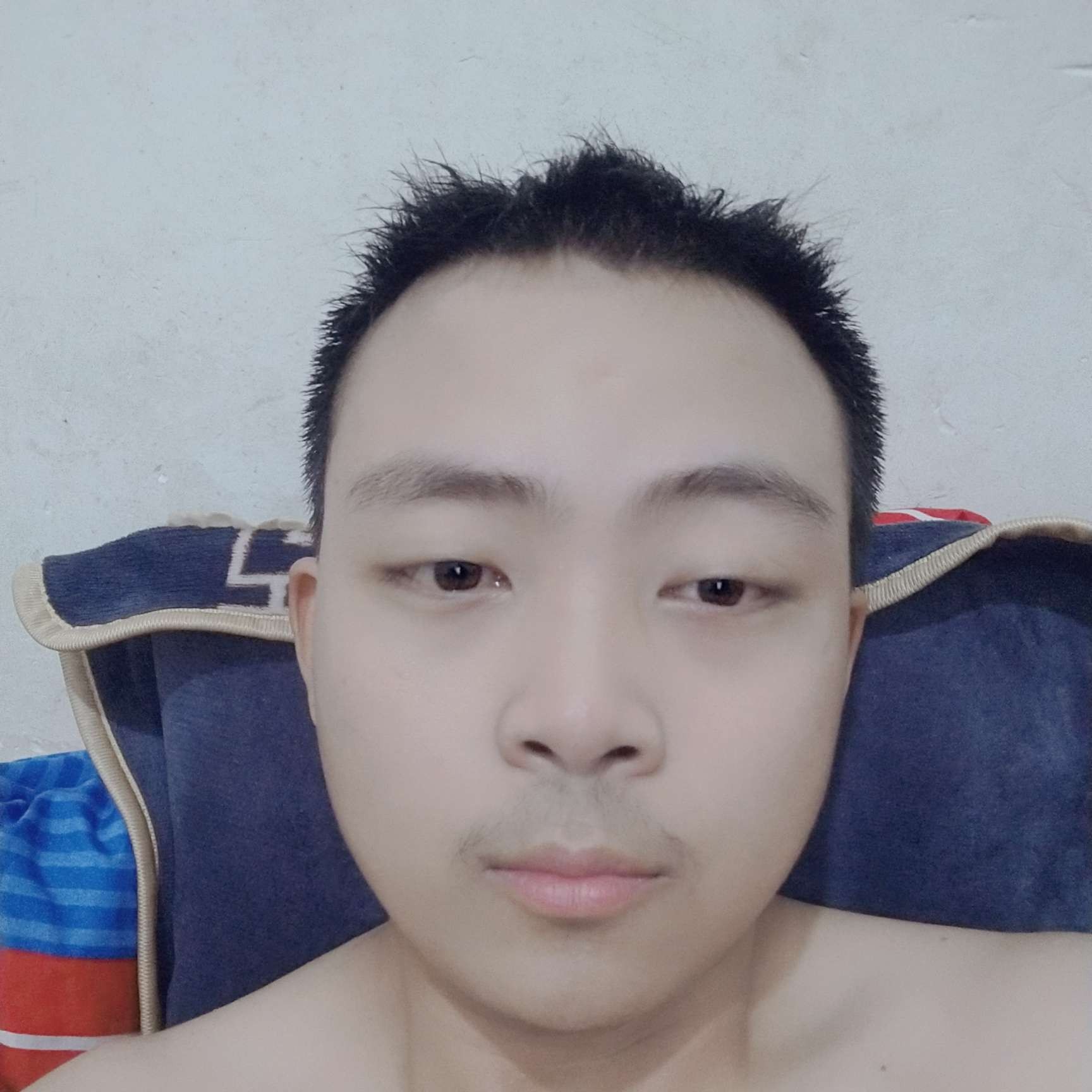 哎，头疼的照片
