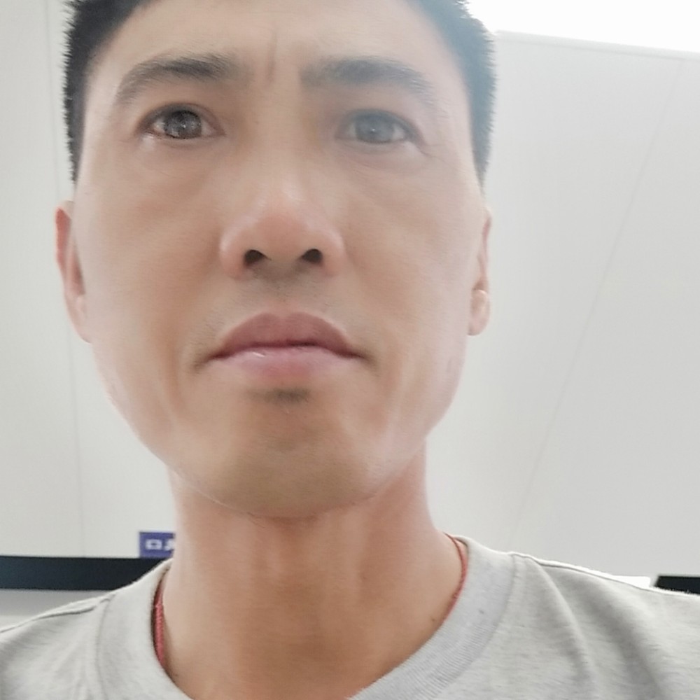 樊高虎的照片
