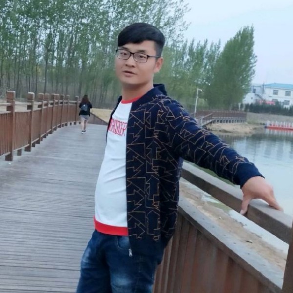 舒心笑冥王星的照片