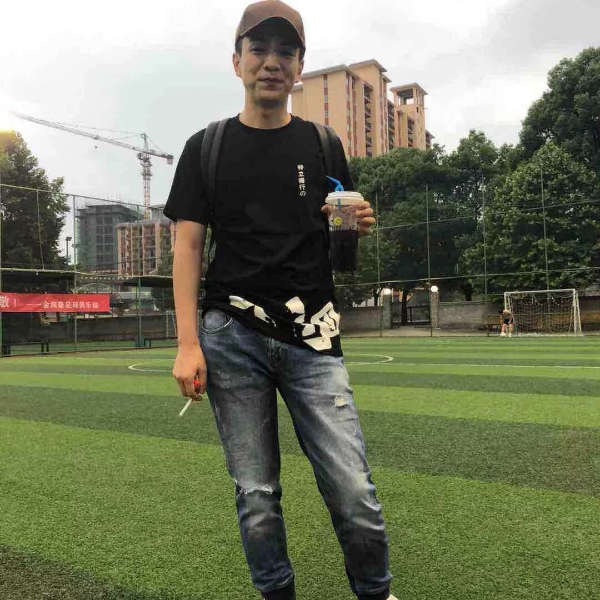 离歌泪了浮生的照片