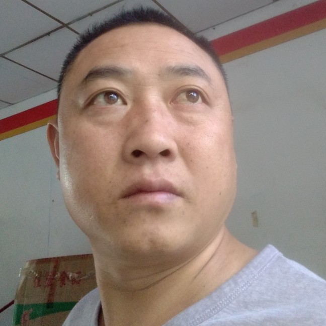 帽子等于敏感的照片