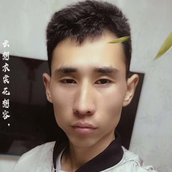 学姐魁梧的照片