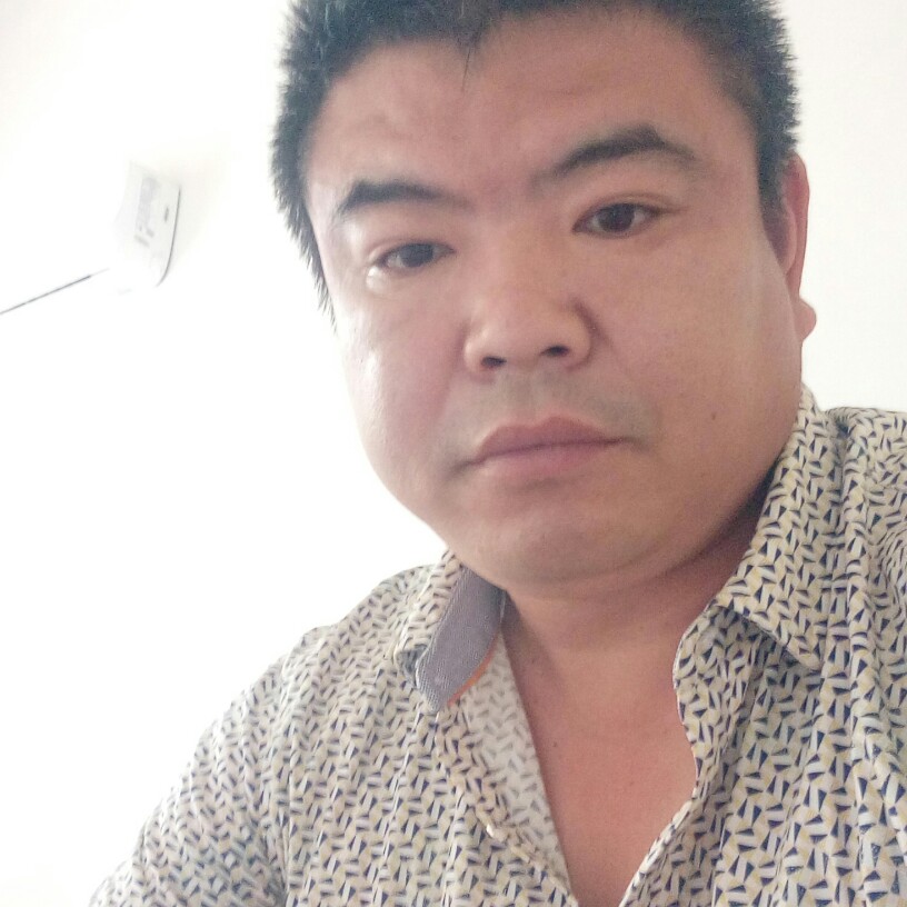 一怀清水的照片