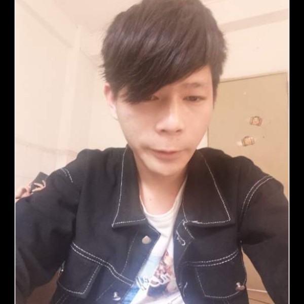 落寂邂逅白羊的照片