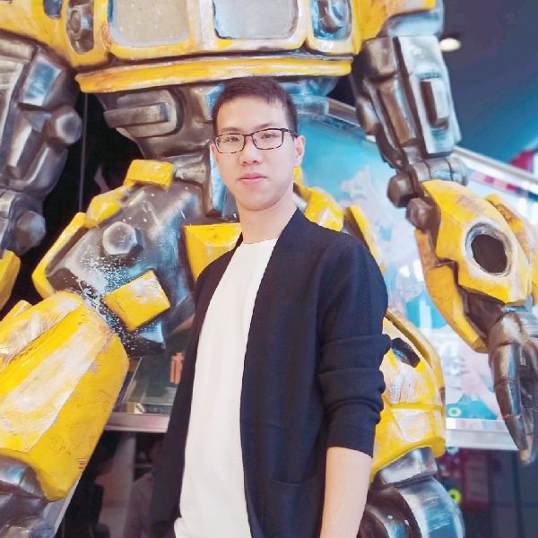 小脑袋瓜热昏头了的照片