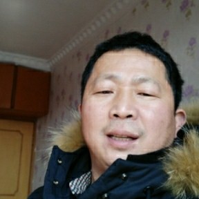 潇洒蹙眉心情的照片