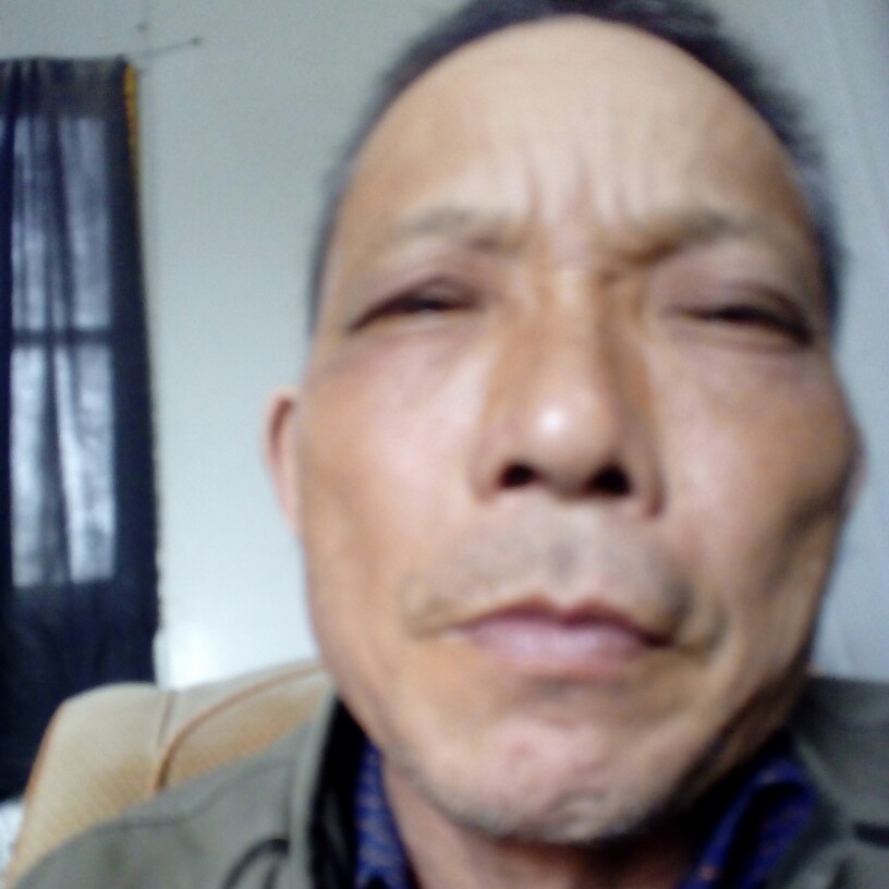 光亮等于牛排的照片