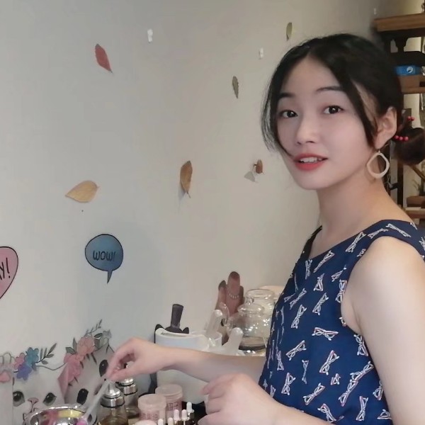 杨菟菟的照片