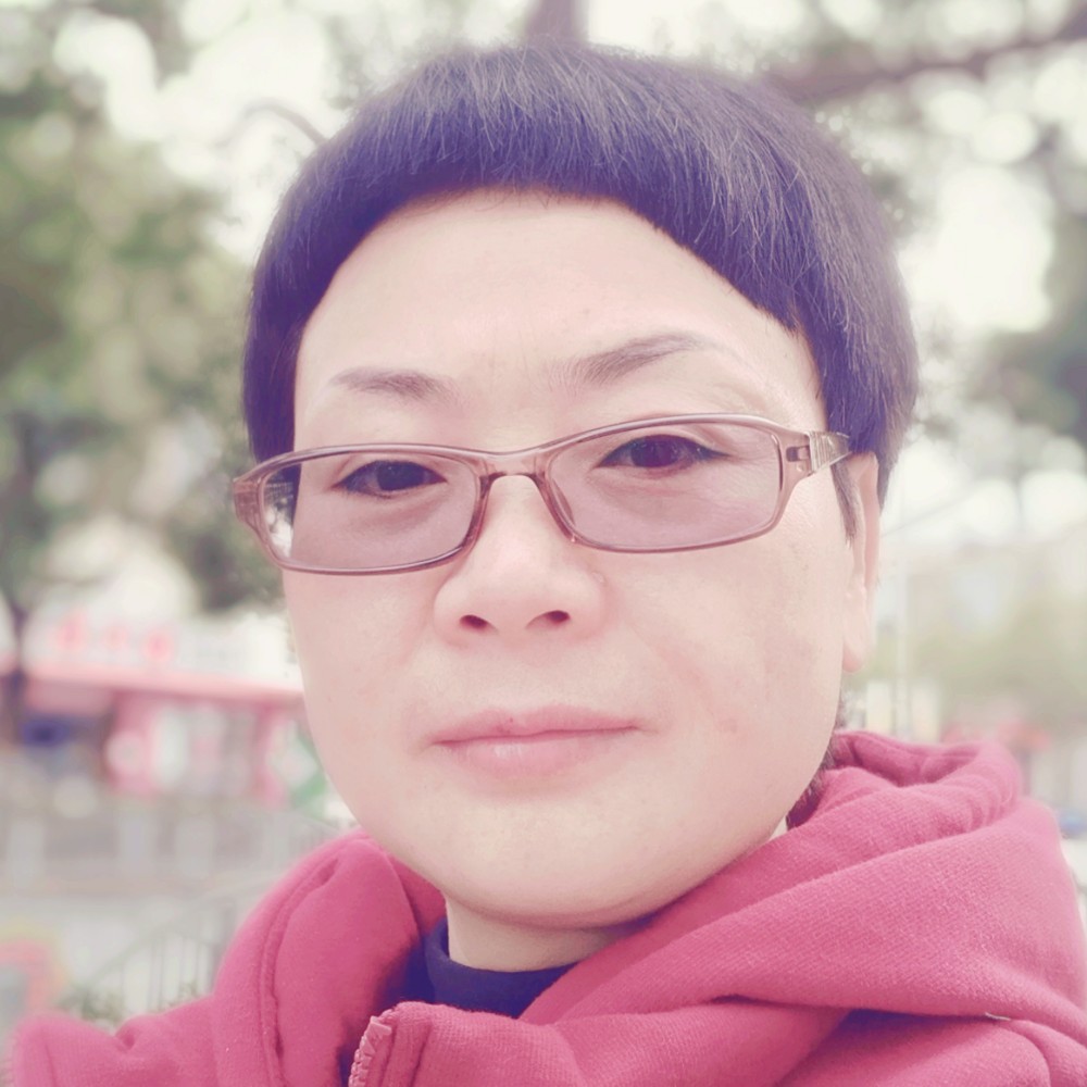 兰馫的照片