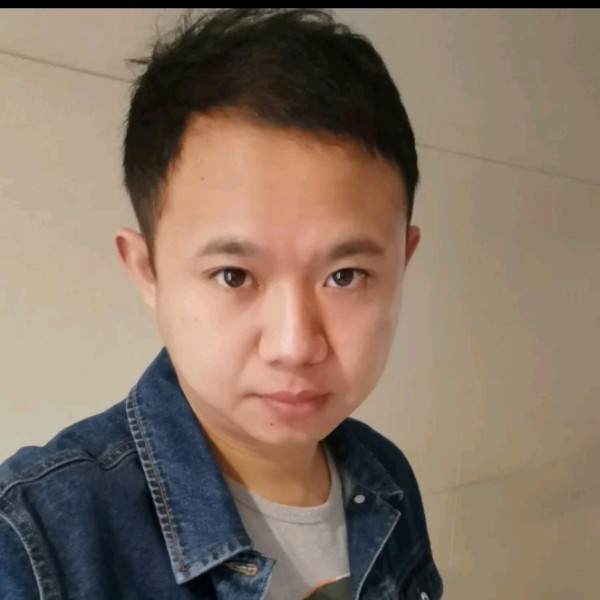 半口雪碧的照片