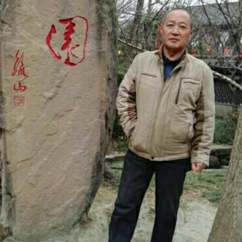 荒漠一角的照片