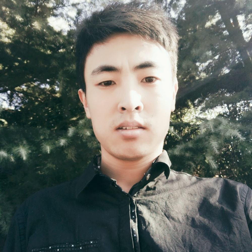 俭朴霓裳的照片