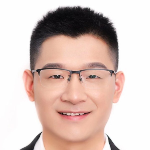 大碗热干面的照片