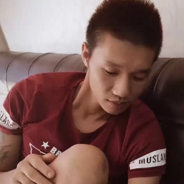 我是林兴的照片