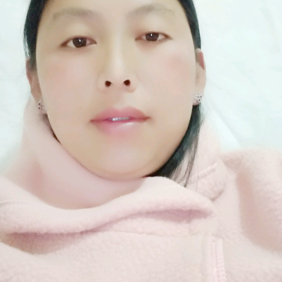 迷茫挽手醉月的照片