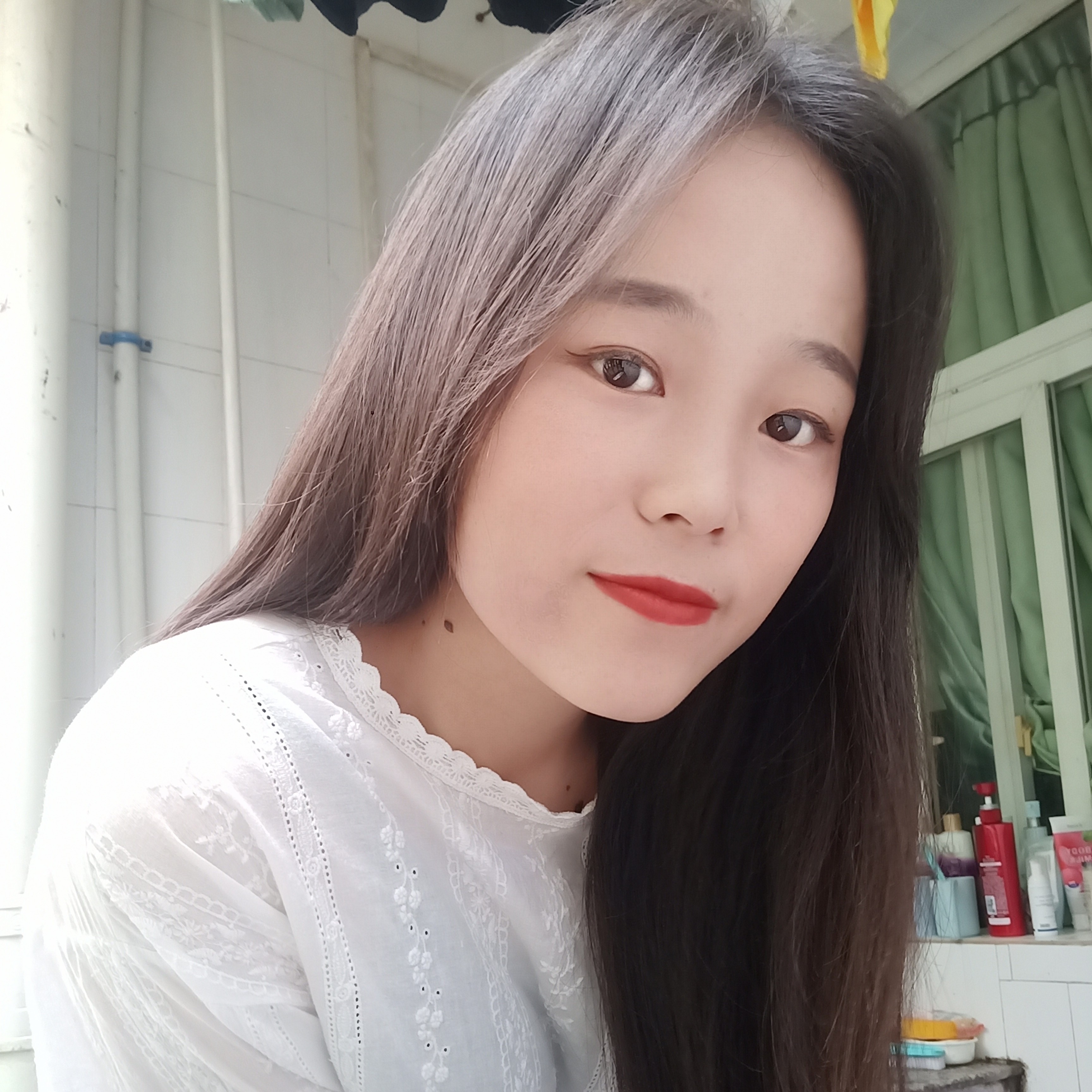 方盒高挑的照片