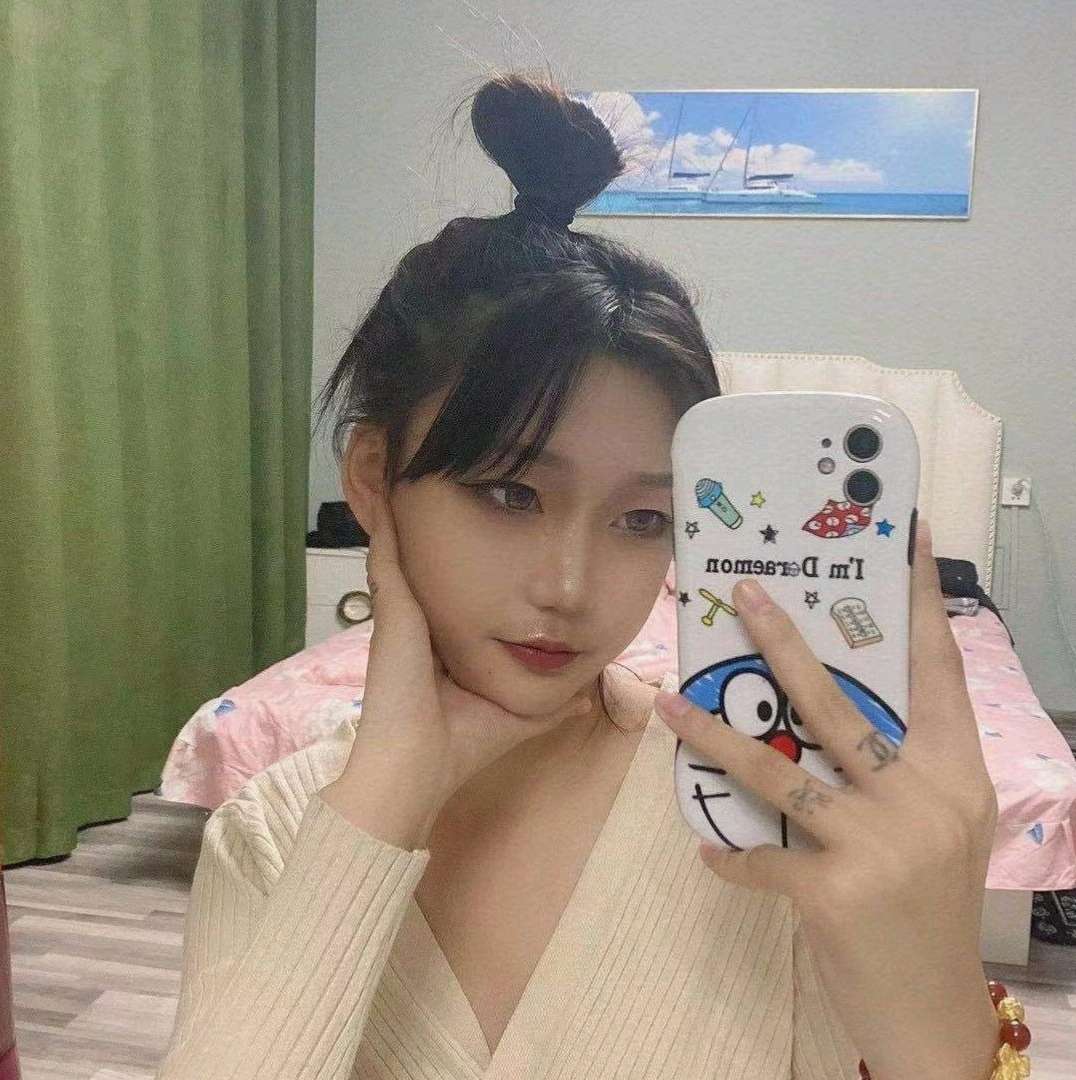 你算那块小饼干的照片