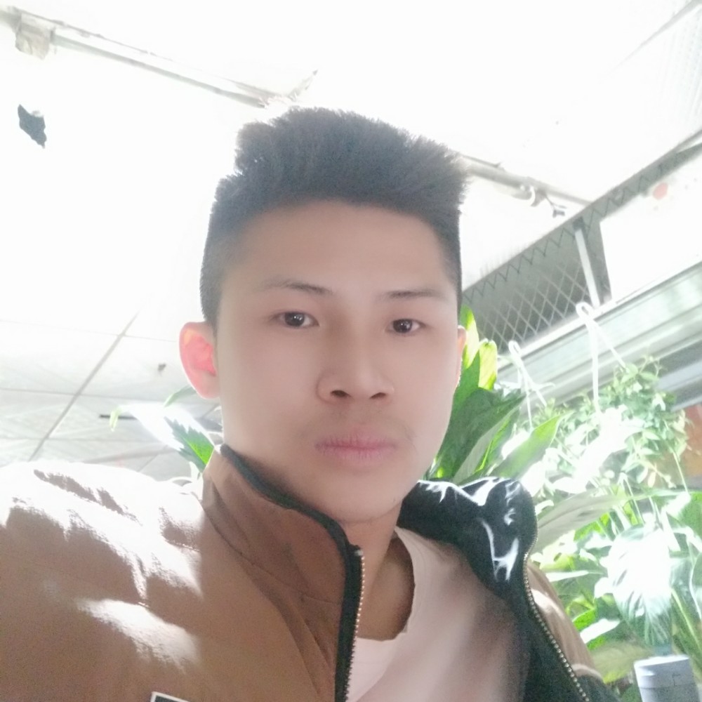 欣慰請白云的照片