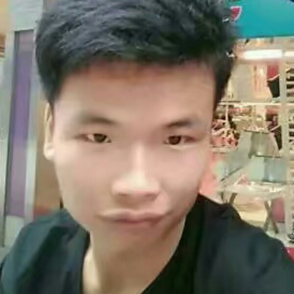 黄国洪的照片