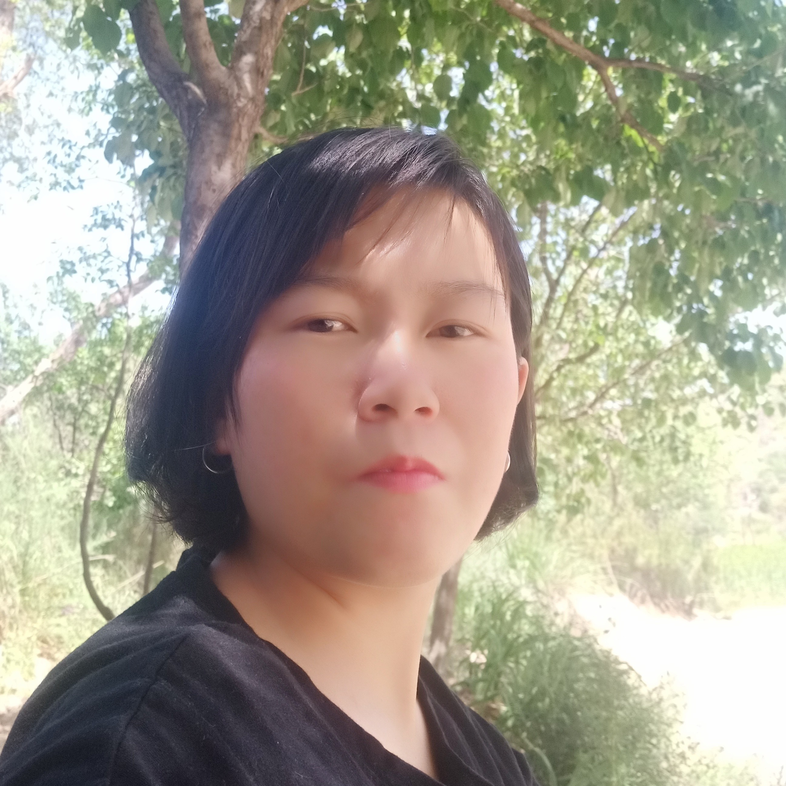 过时爱发带的照片