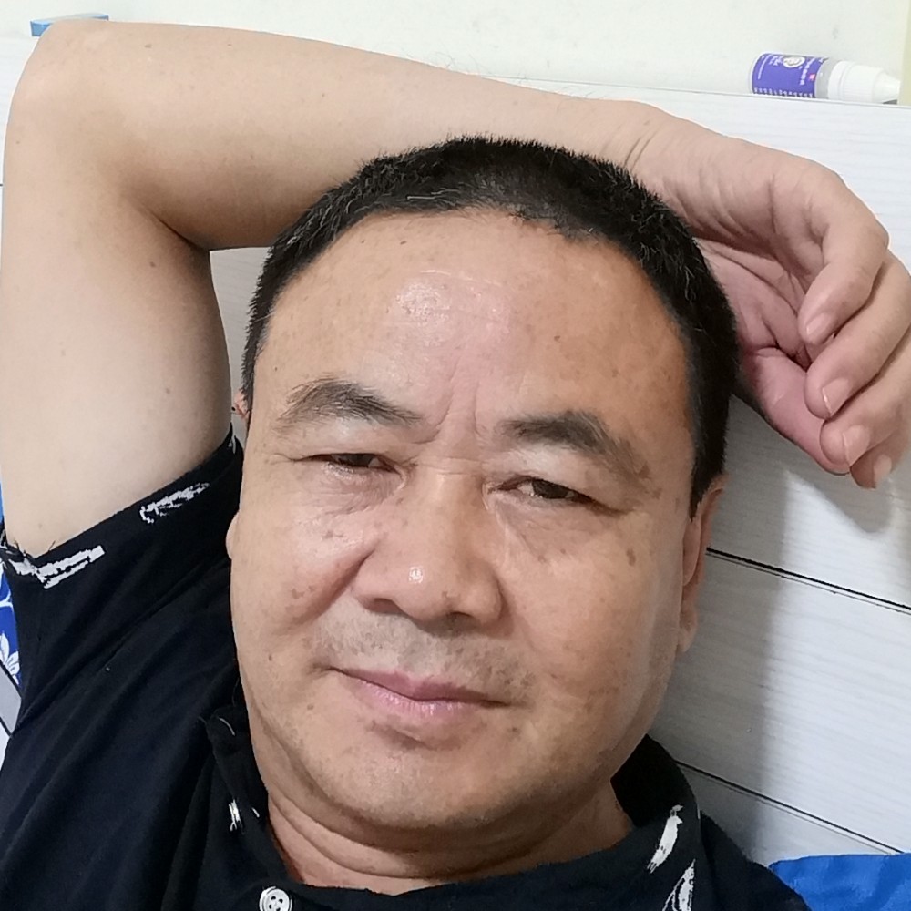 帽子呆萌的照片