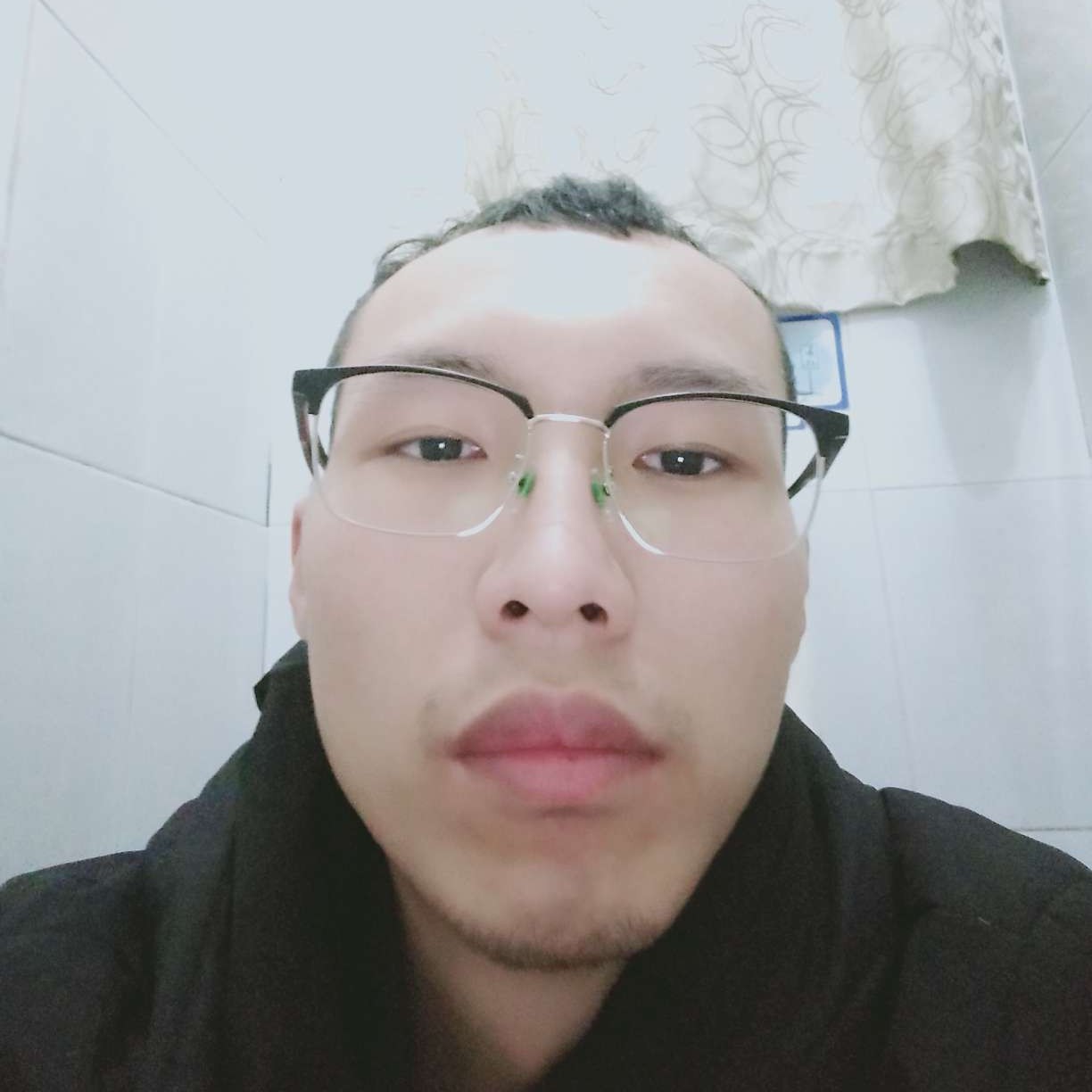 唐前的照片