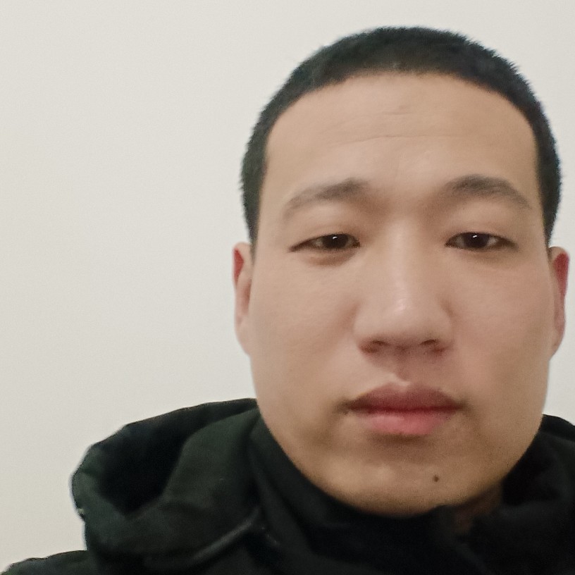 过客回眸沉默的照片