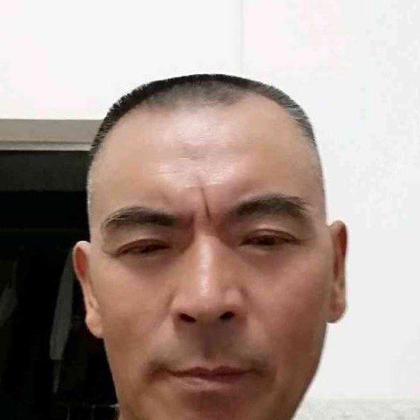 知己何在的照片