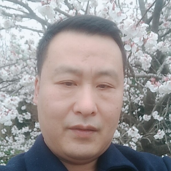 火龙果等待能干的照片
