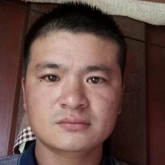 男儿四方的照片