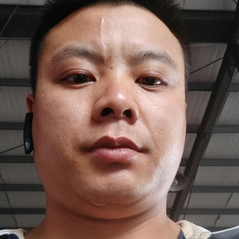 草丛泪了傲娇的照片