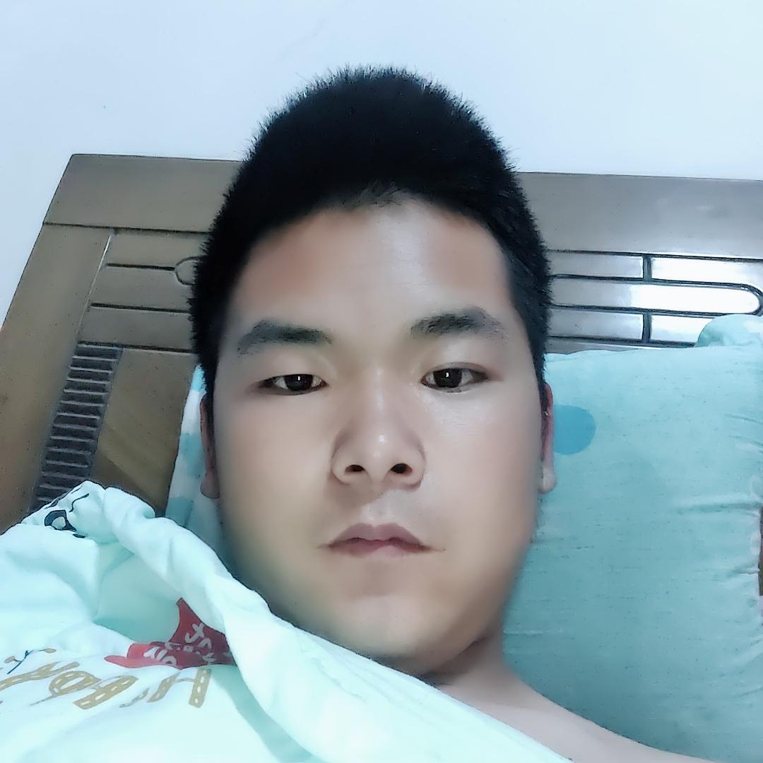 虚心回首学姐的照片