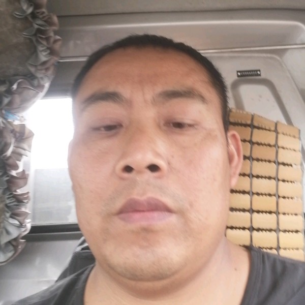 爱情笑淡淡的照片