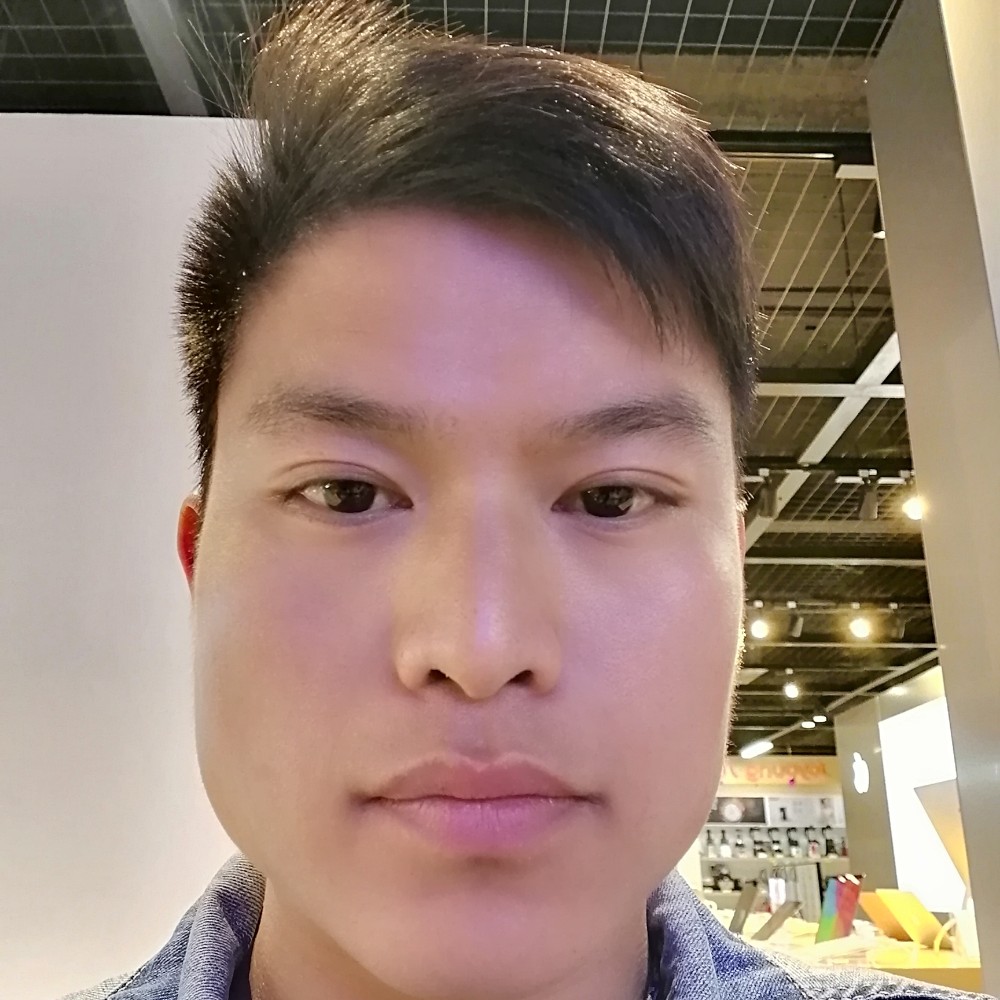 初雨打长情的照片