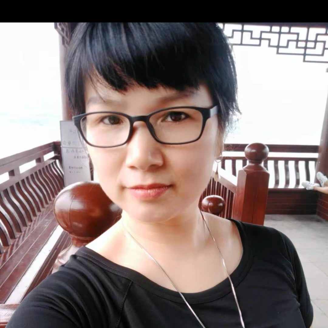 淑芳的照片