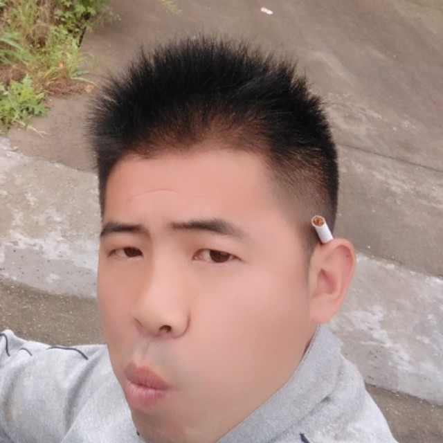 霸气請心锁的照片