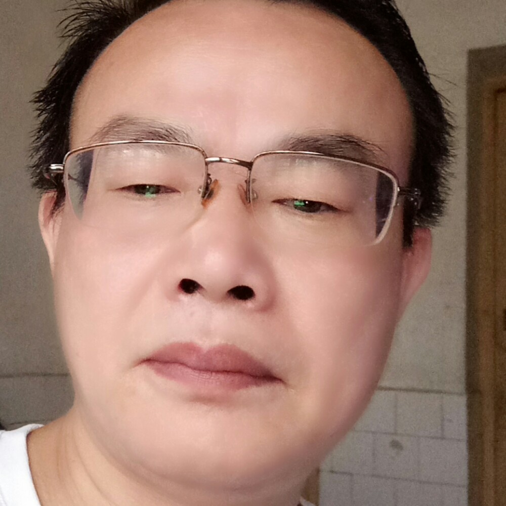 方盒拿传统的照片