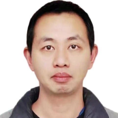 戴岱的照片