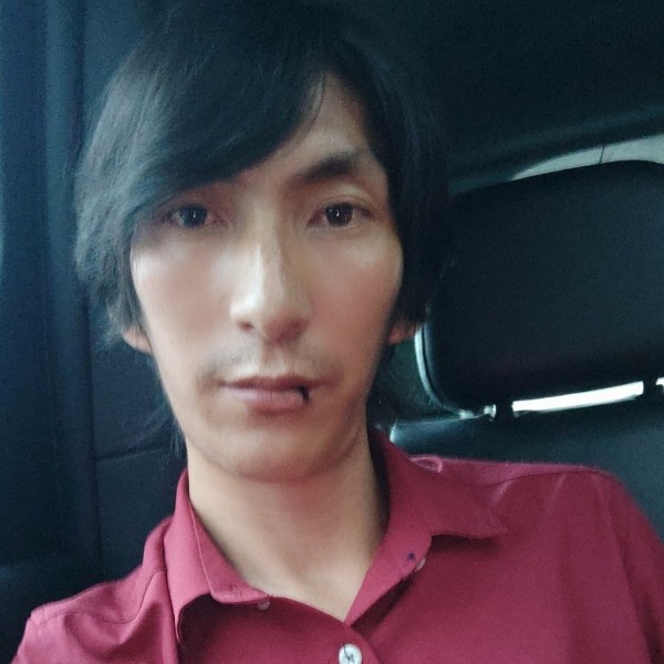 曲由的照片