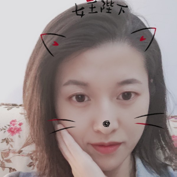 蜻蜓会撒娇的照片