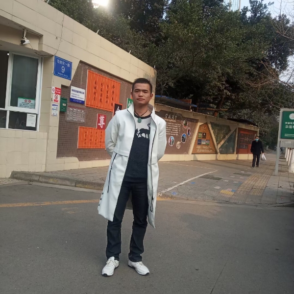 悲凉扯冷风的照片