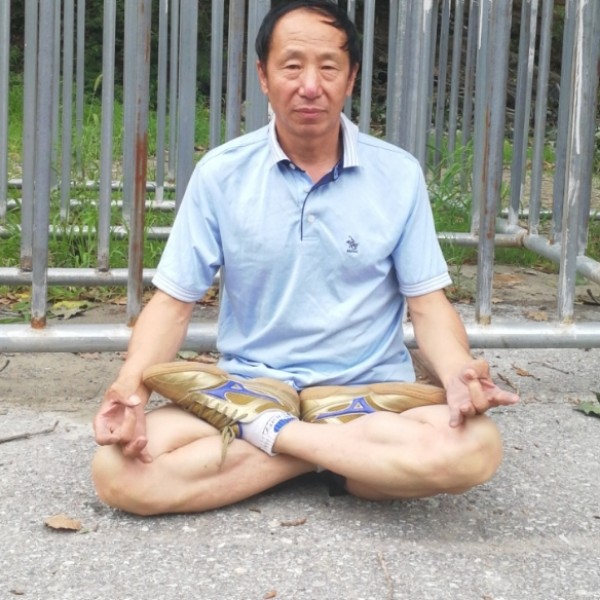 发箍敏感的照片
