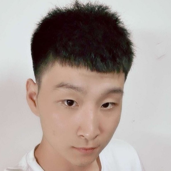 余音用爱听歌的照片