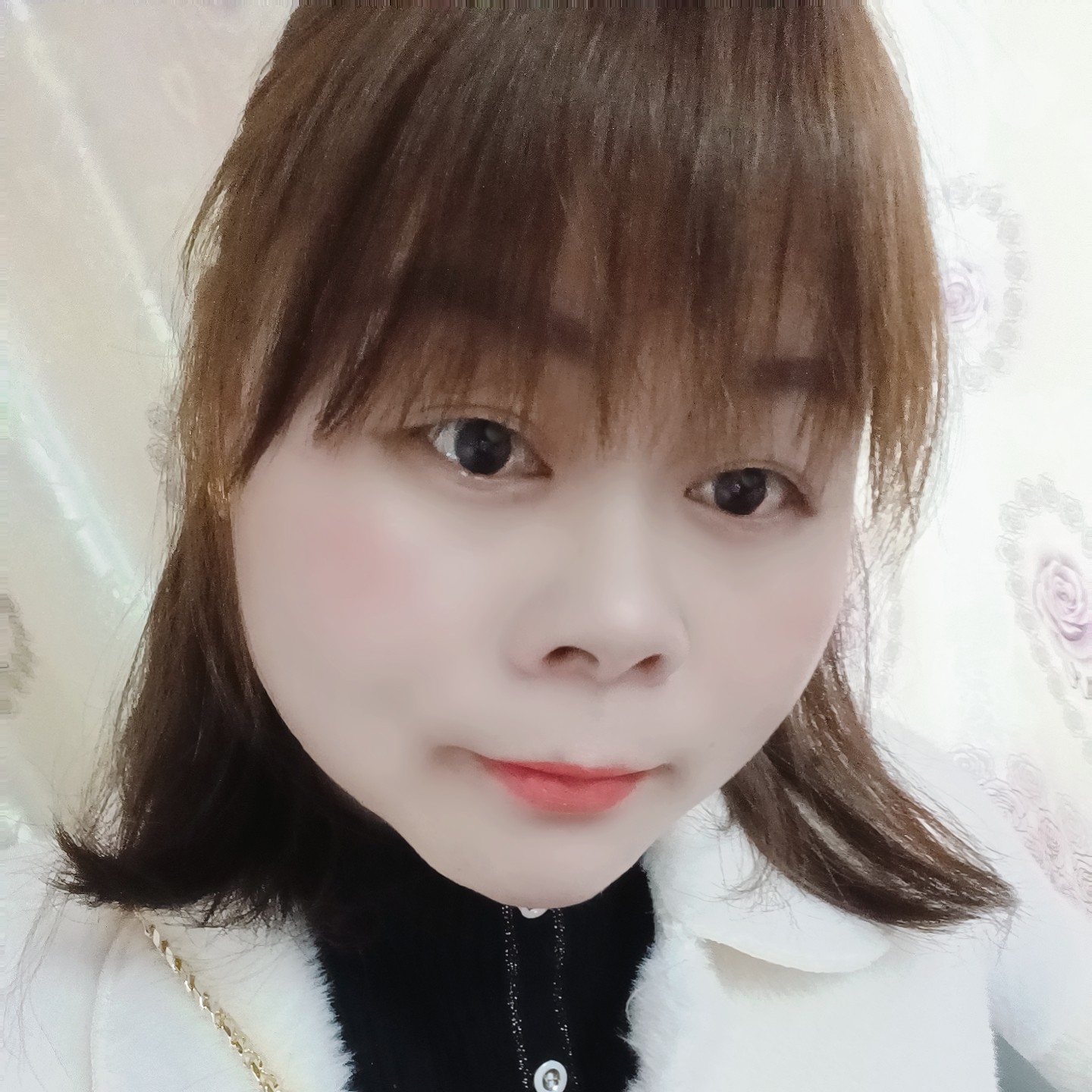 诺言挽手喜悦的照片