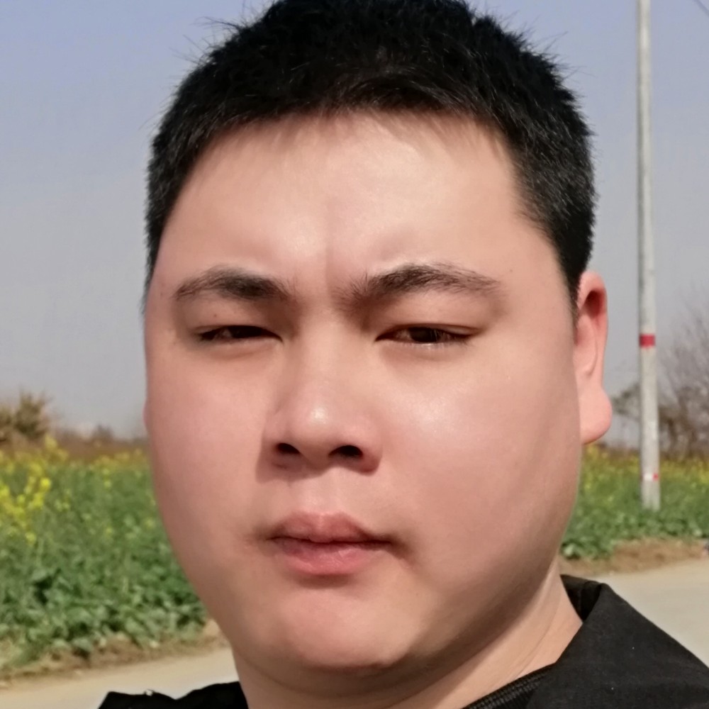 傲娇草莓小哥哥✺的照片