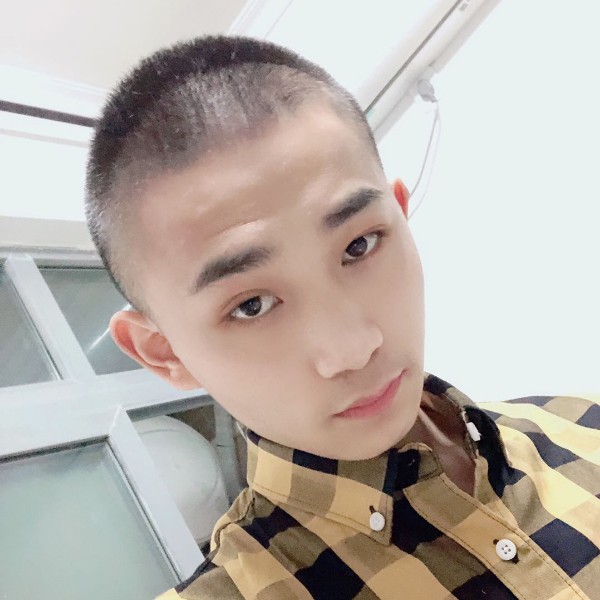 努力R的照片