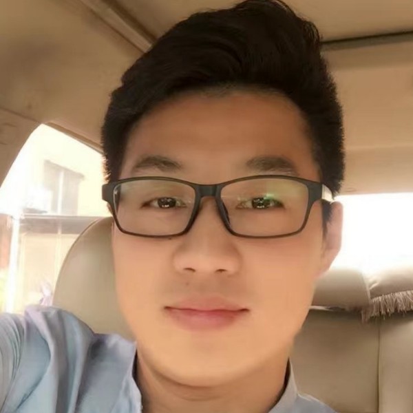 人生无悔默默的照片