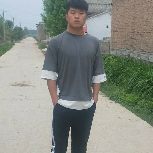 安见的照片