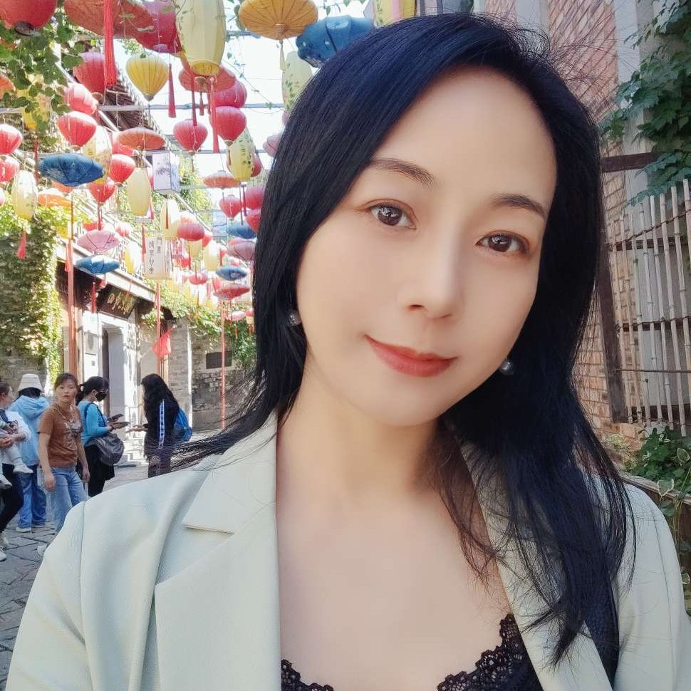 花间雨的照片