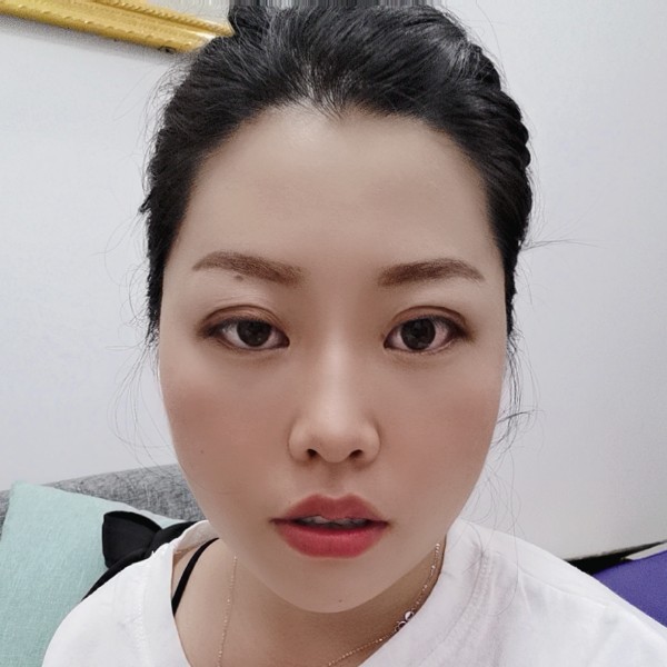 菠萝笑合适的照片